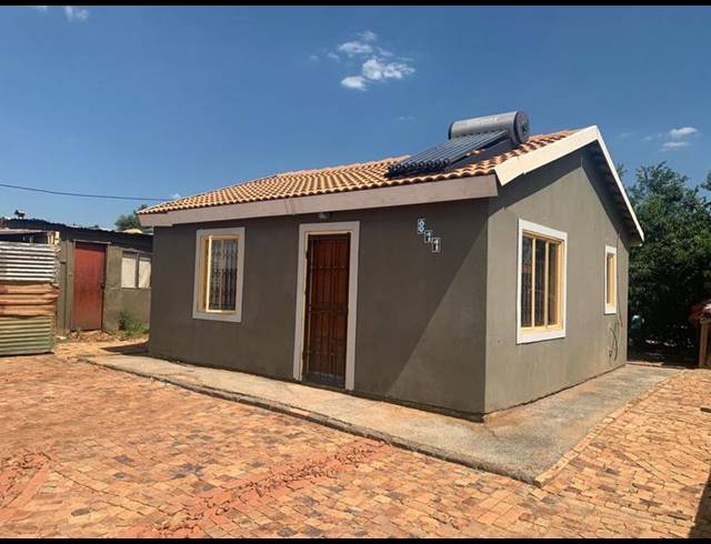 2 BEDROOM HOUSE FOR SALE IN KANANA PARK